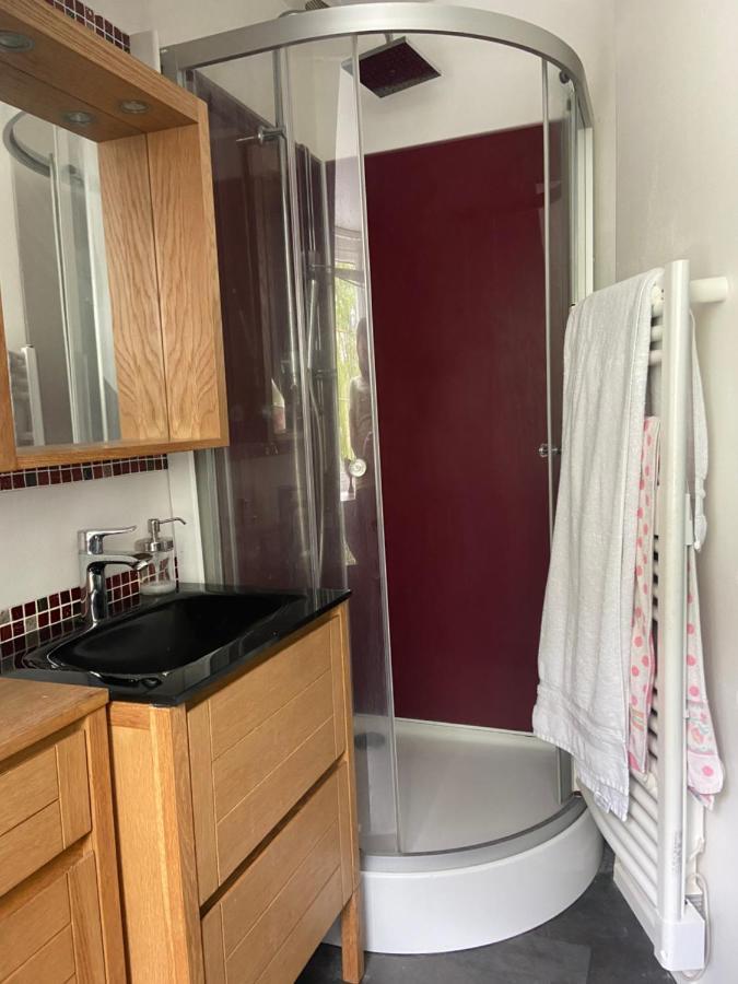 Chambre Double Avec Salle De Bains Privee Quintin Екстериор снимка